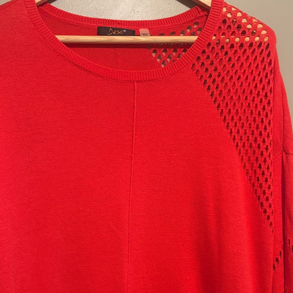 Dex Light sweater size M red/orange colour